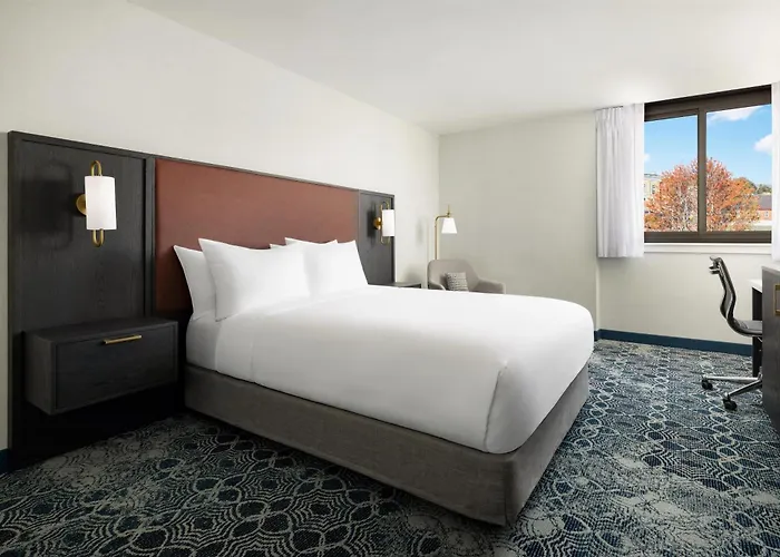 Doubletree By Hilton Concord Downtown