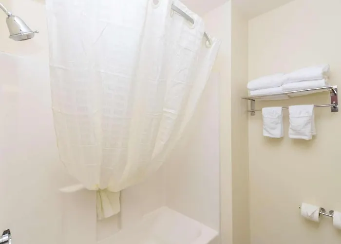Best Western Concord Inn & Suites