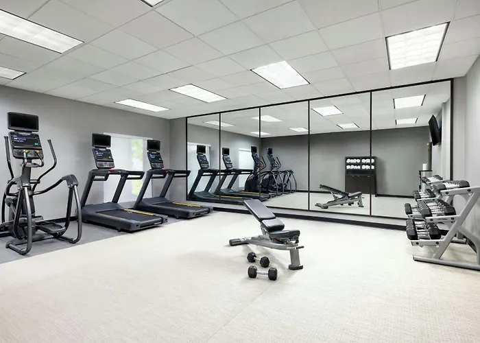 Courtyard By Marriott Concord